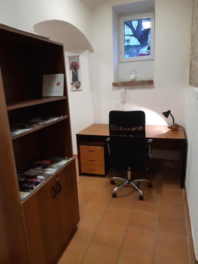 Studio Voluntario Χράντεκ Κράλοβε Εξωτερικό φωτογραφία